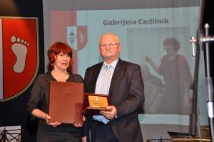 4 omt_praznik_2016_-_gabrijela_cedilnik_priznanje